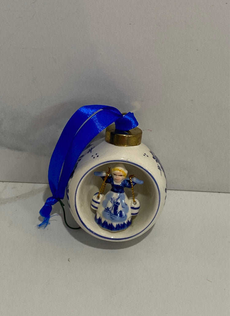 Delft Ornament