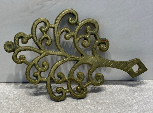 Trivet