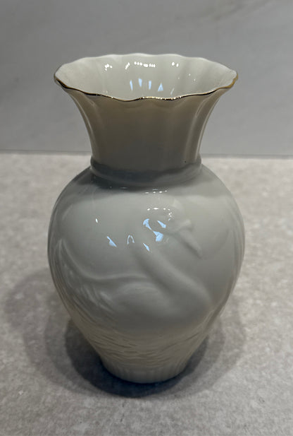 Belleek Swan Vase Renewal