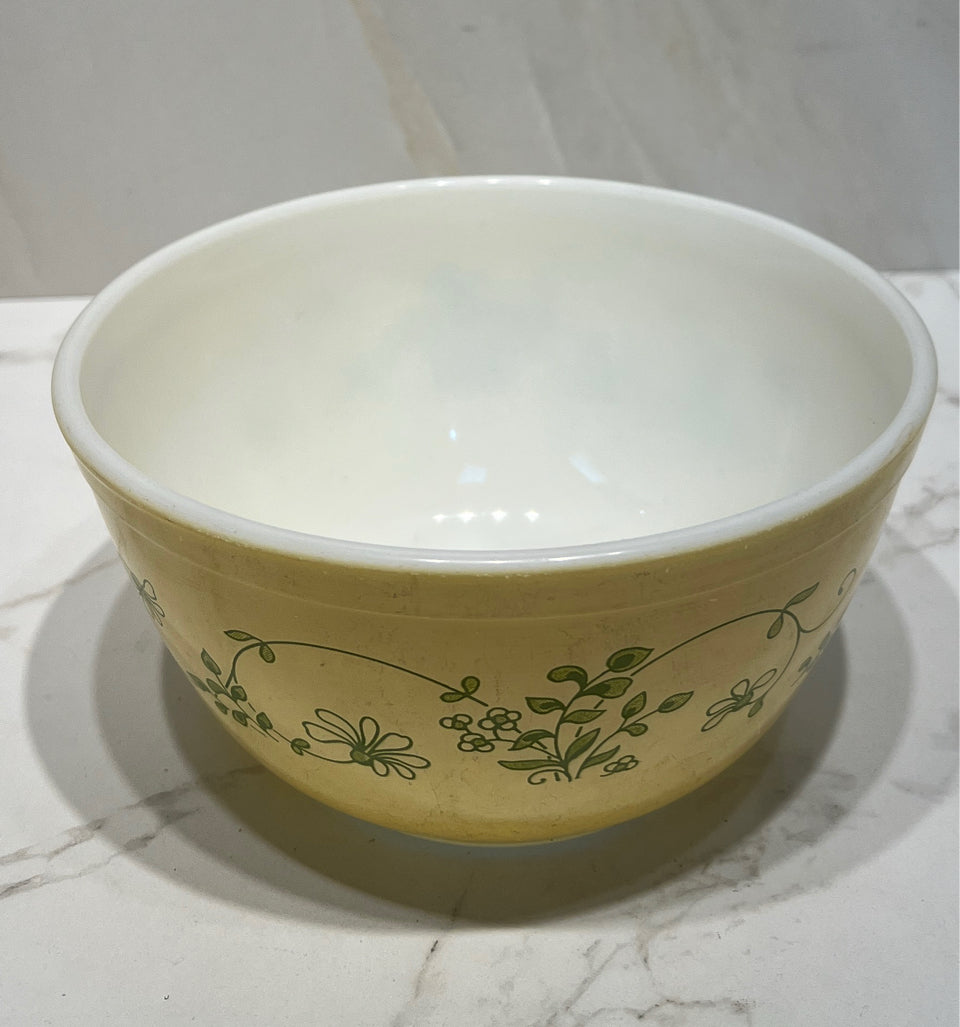Pyrex Bowl As-Found