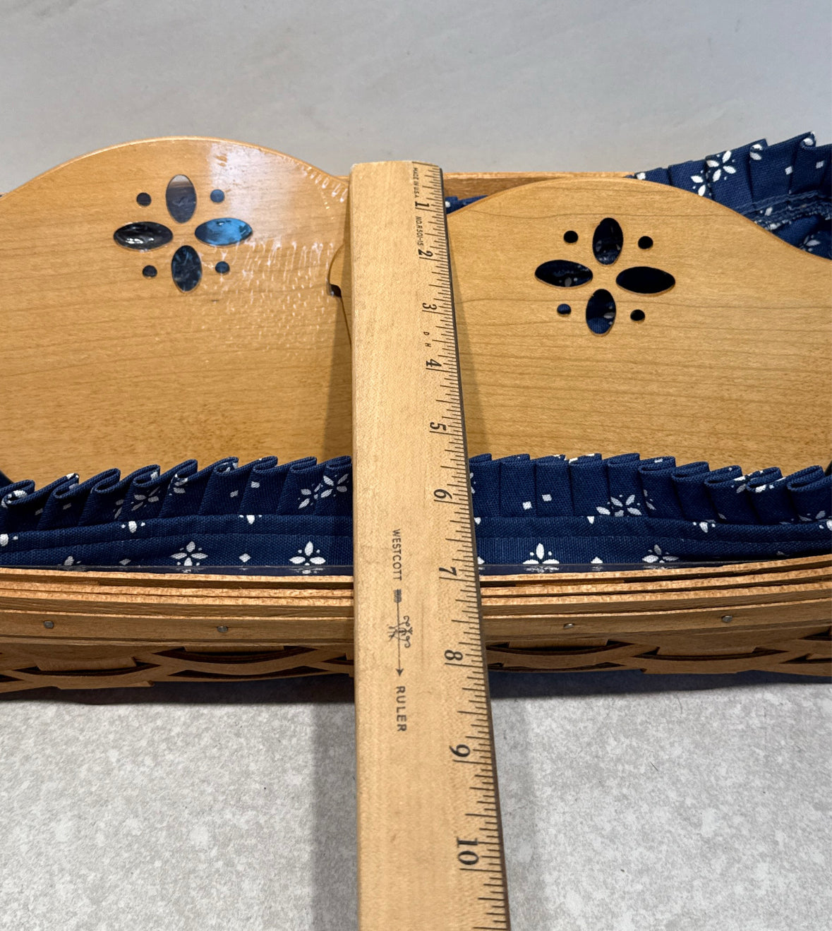 Longaberger Basket With Inserts