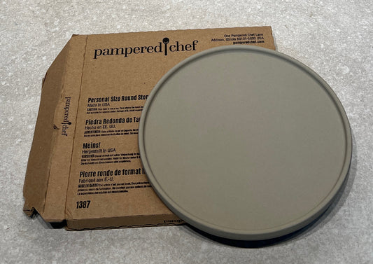 Pampered Chef Personal Size Round Stone