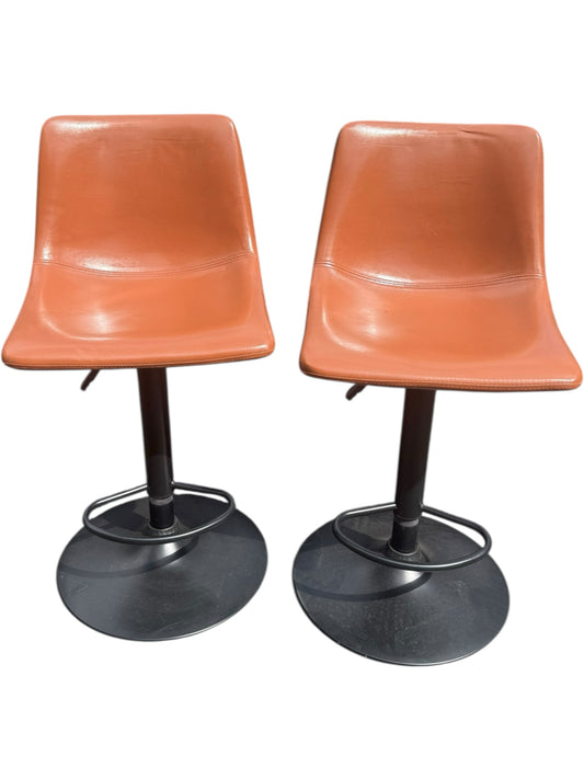 Set of 2 Stools