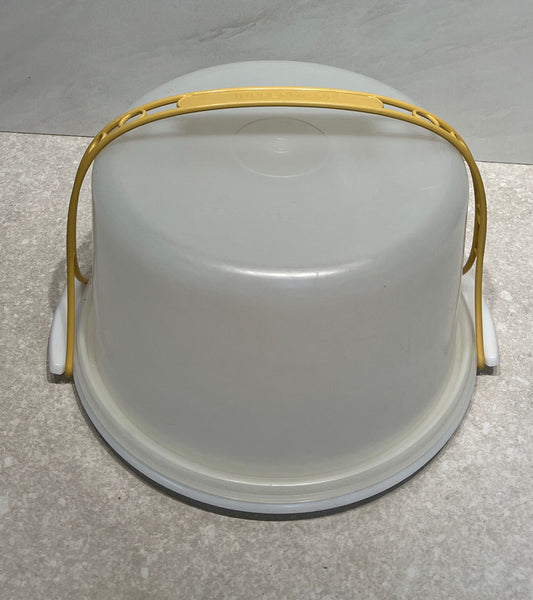 Tupperware Cake Carrier