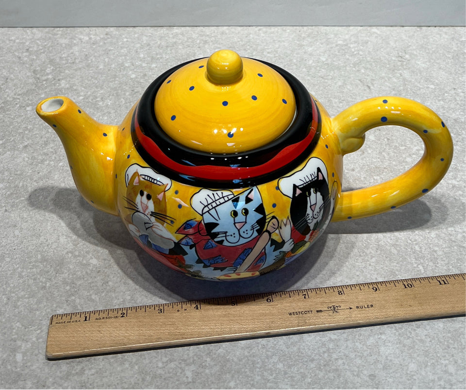 Catzilla Teapot