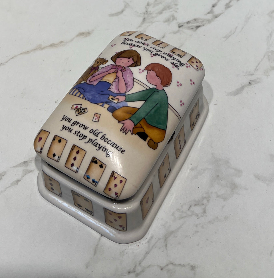 Covered tRinket Box