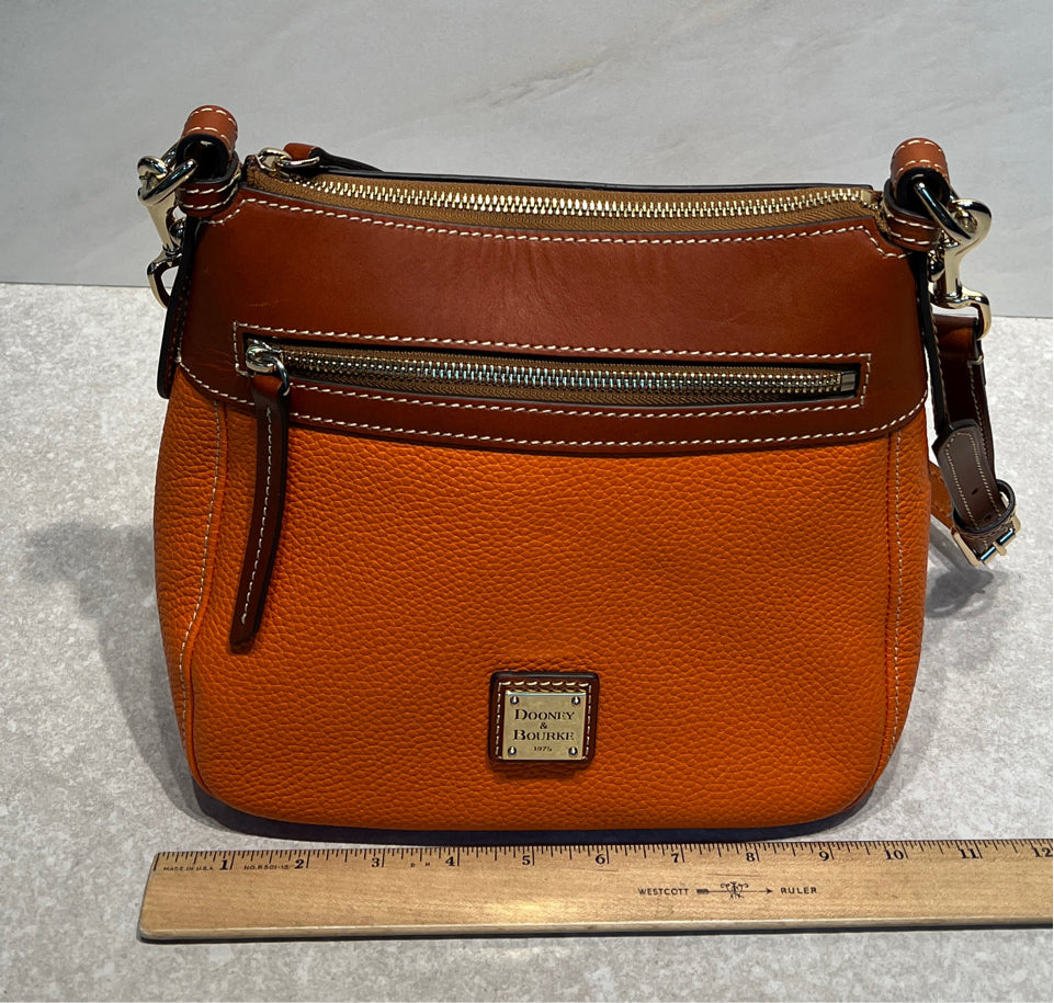 Dooney And Bourke Handbag
