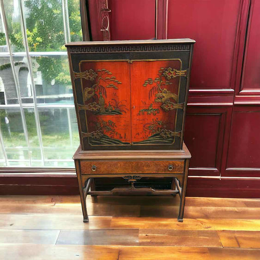 Paine Furniture Chinoisere Cabinet