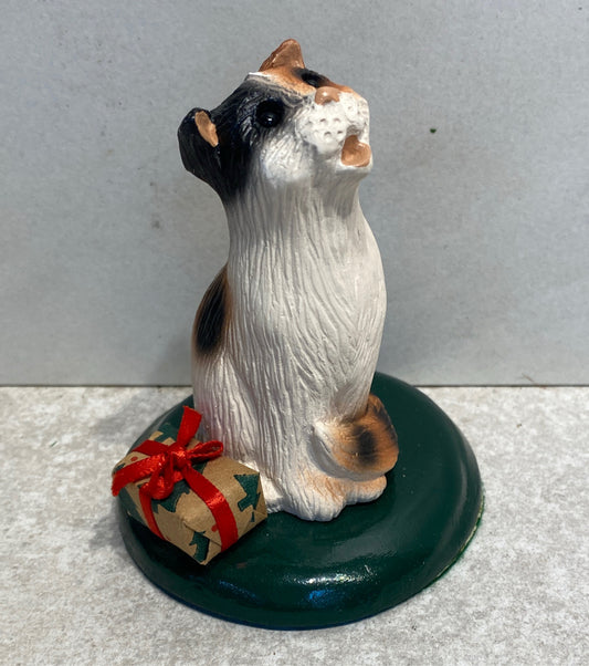 Byer's Choice Cat