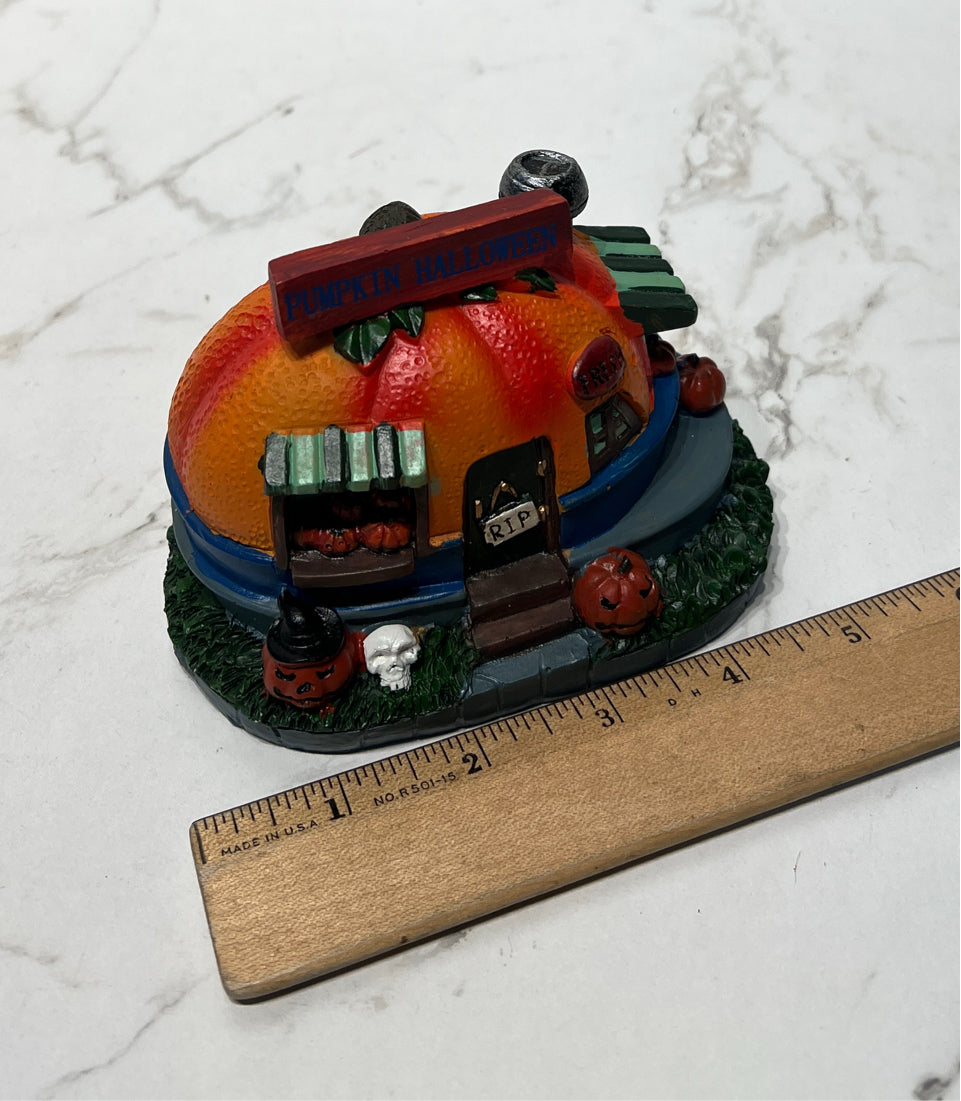 Halloween Decor