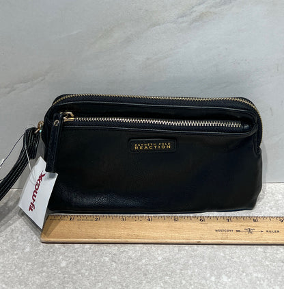 Wristlet