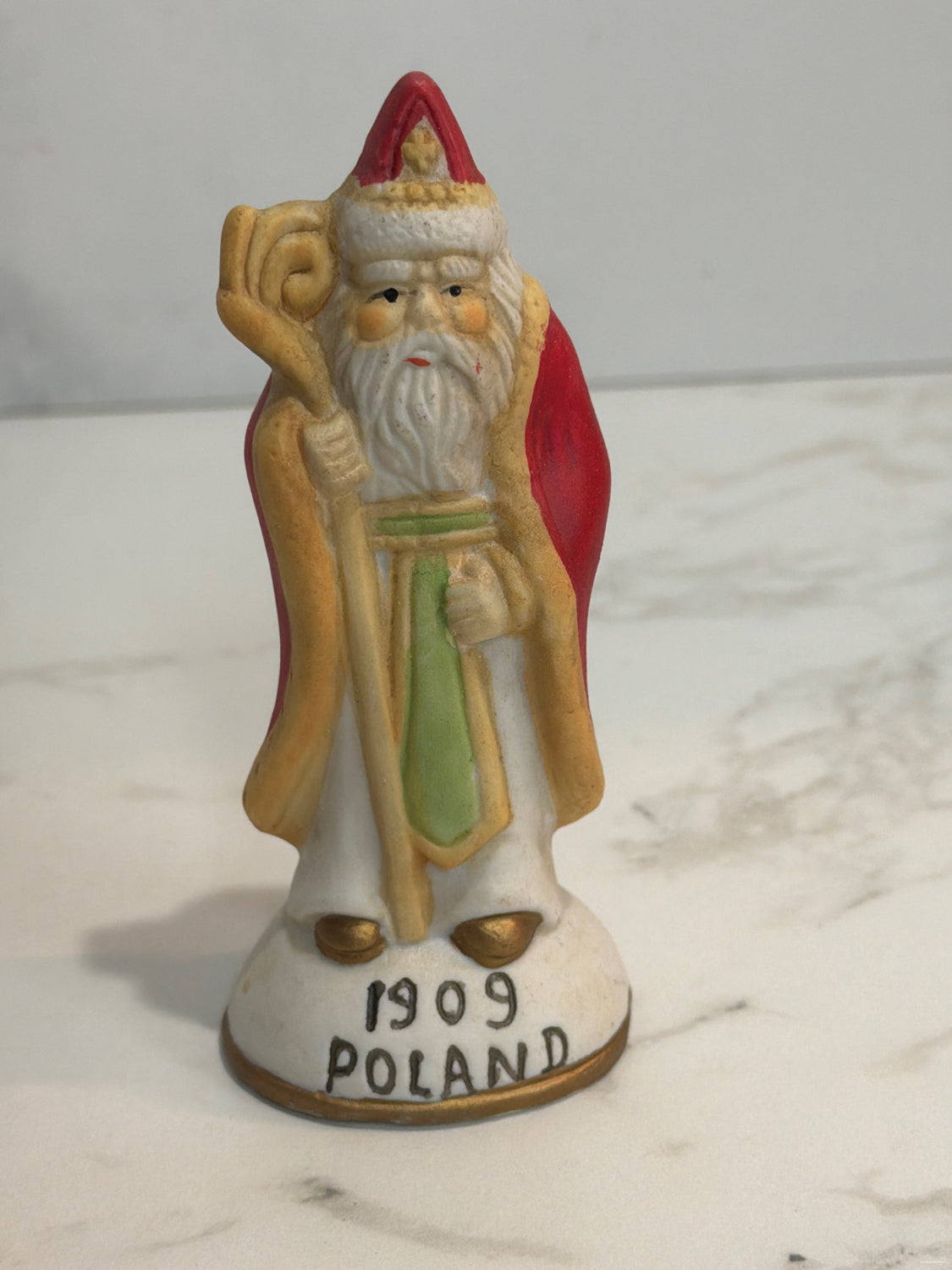 Figurine