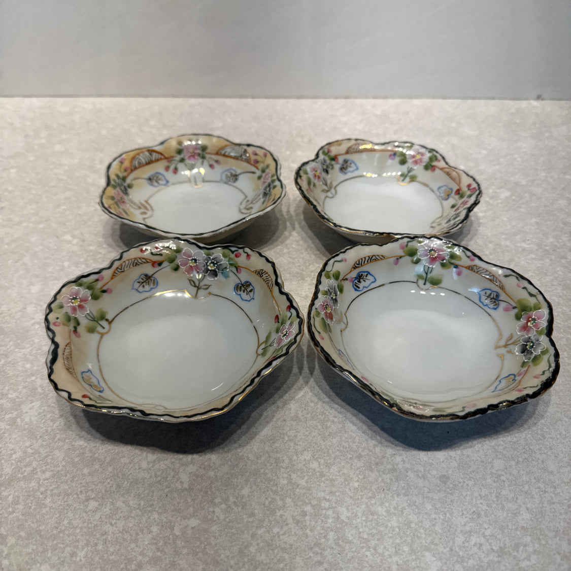 Set of 4 Bowls