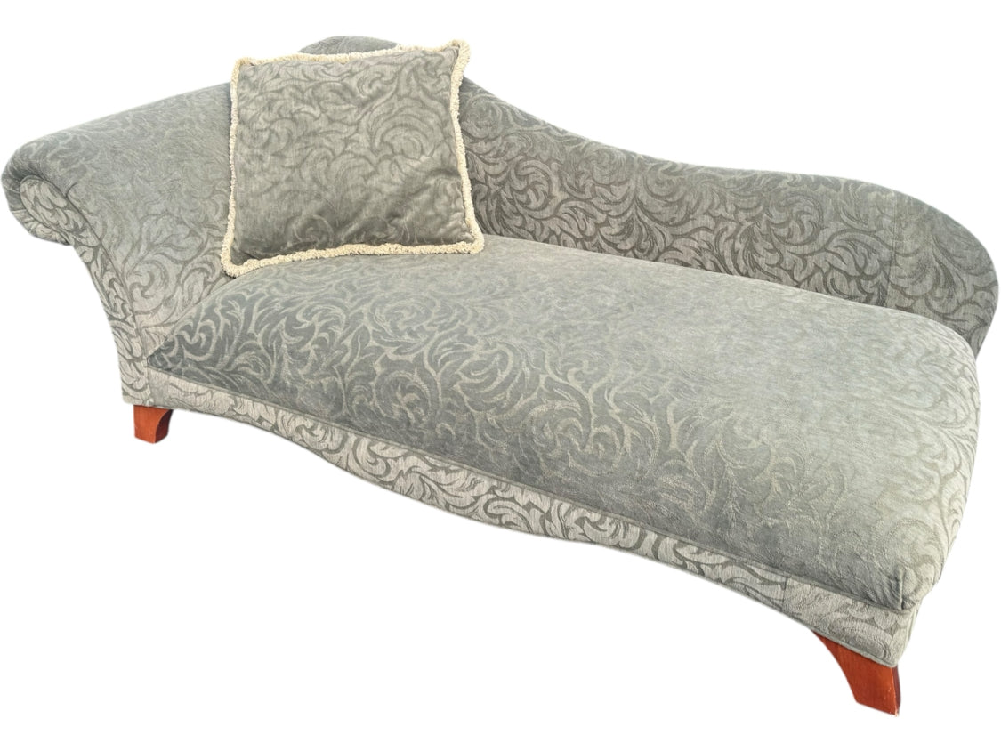 Sam Moore Chaise