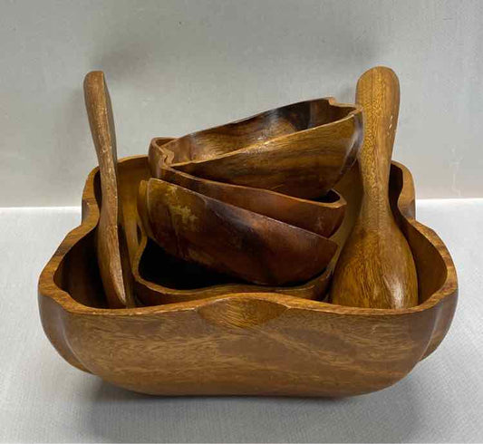 7-Piece Wooden Bowl Set