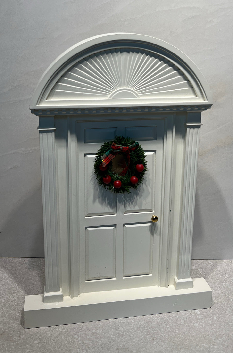 Byer's Choice Door