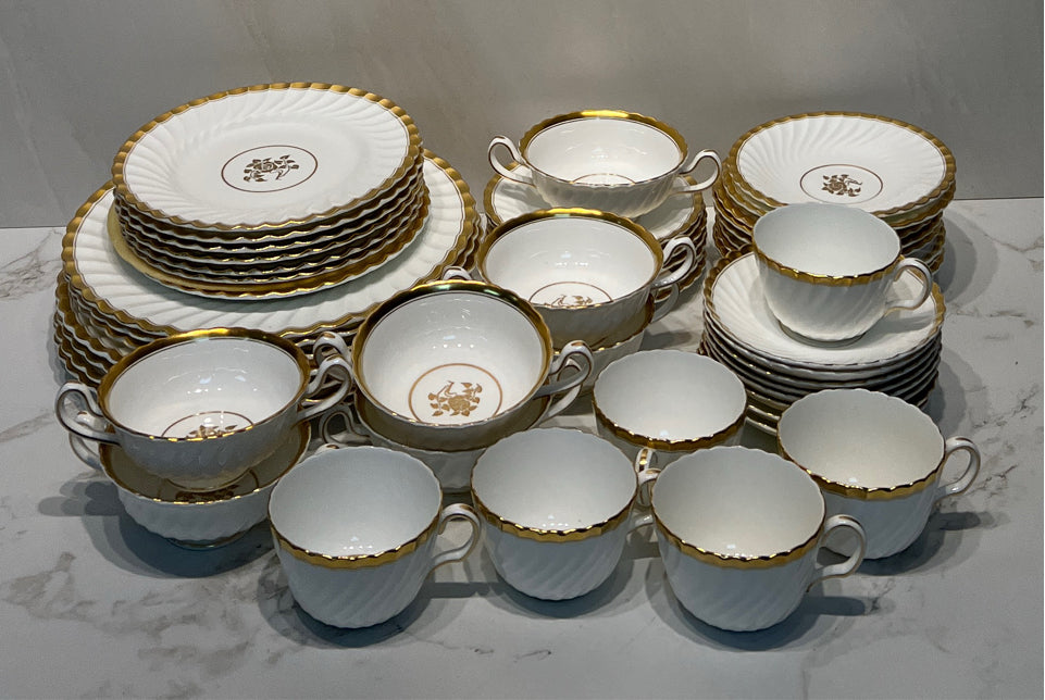 Minton Gold Rose Dinnerware Set