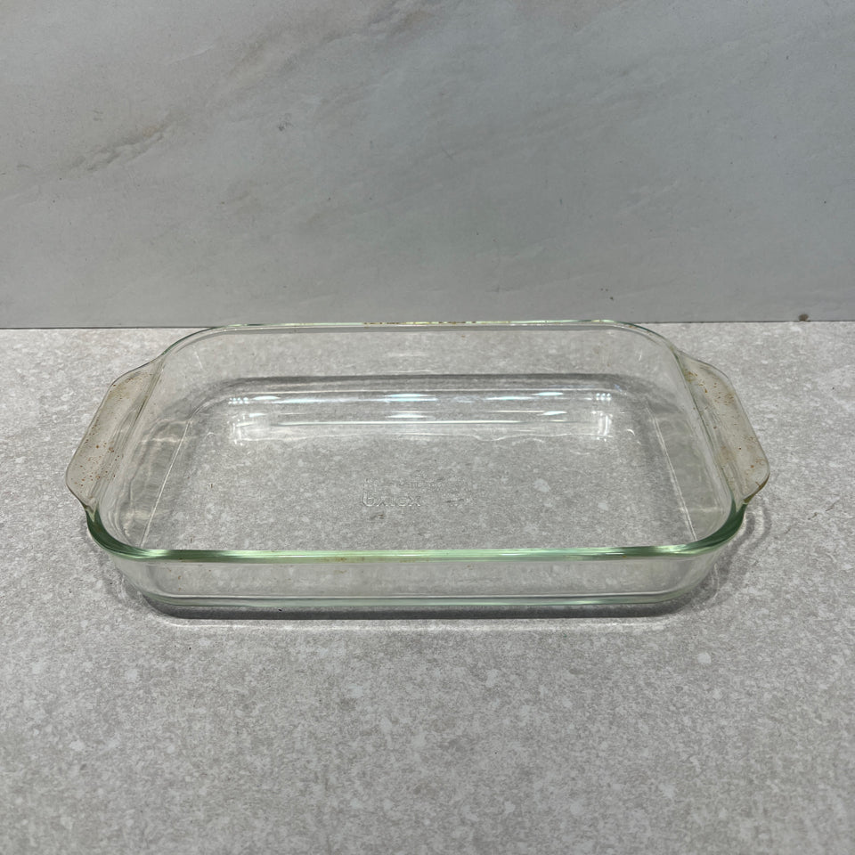 Pyrex Casserole Dish