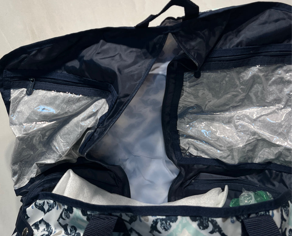 Thirty-One Garment Bag