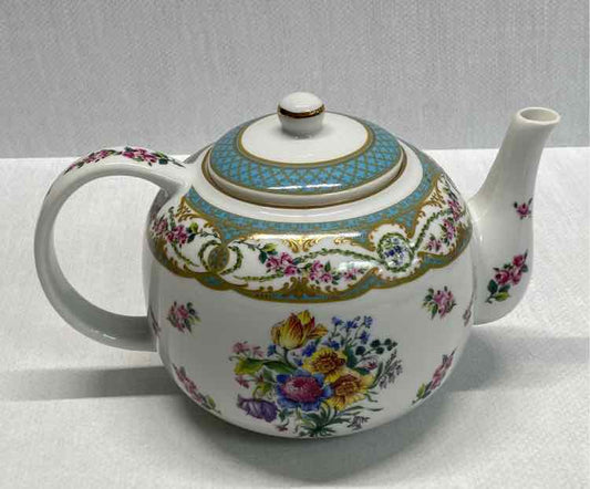 "Andrea" Teapot