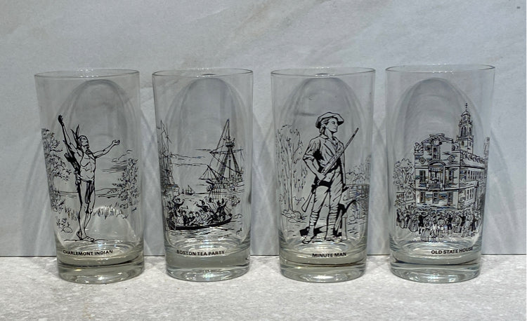 Set of 4 Glasses