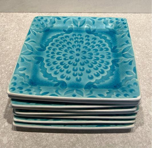 Set of 8 Plates