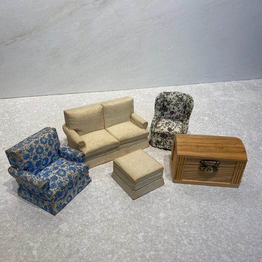Doll House Lot