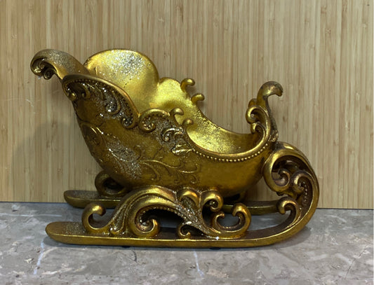 Gold sleigh