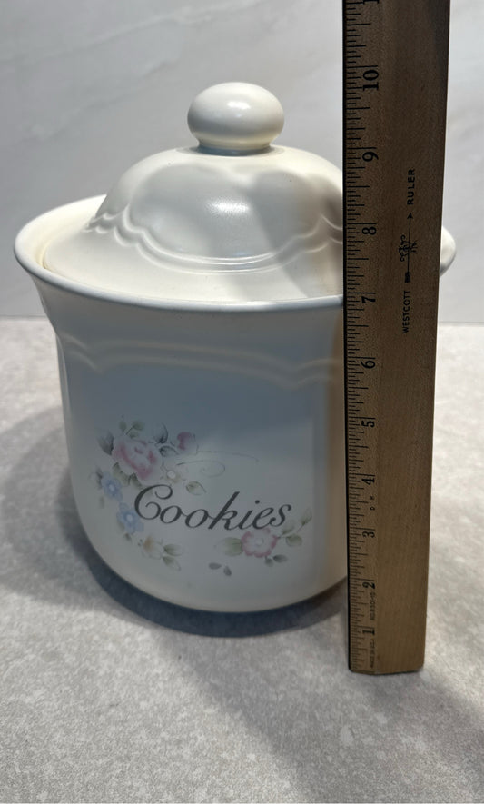 Pfaltzgraff Cookie Jar