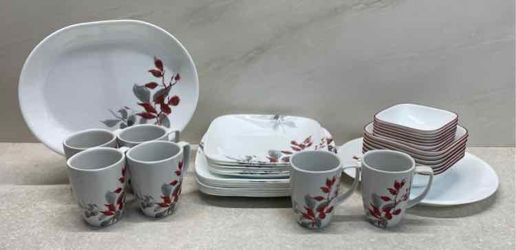 Corningware Dinnerware Set