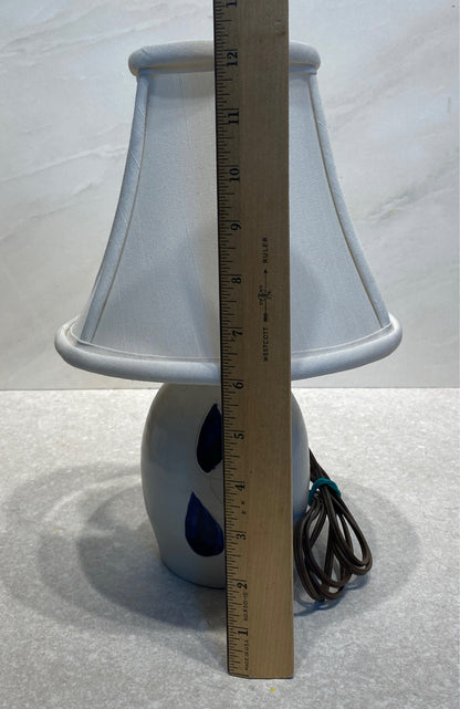 Williamsburg Pottery Lamp