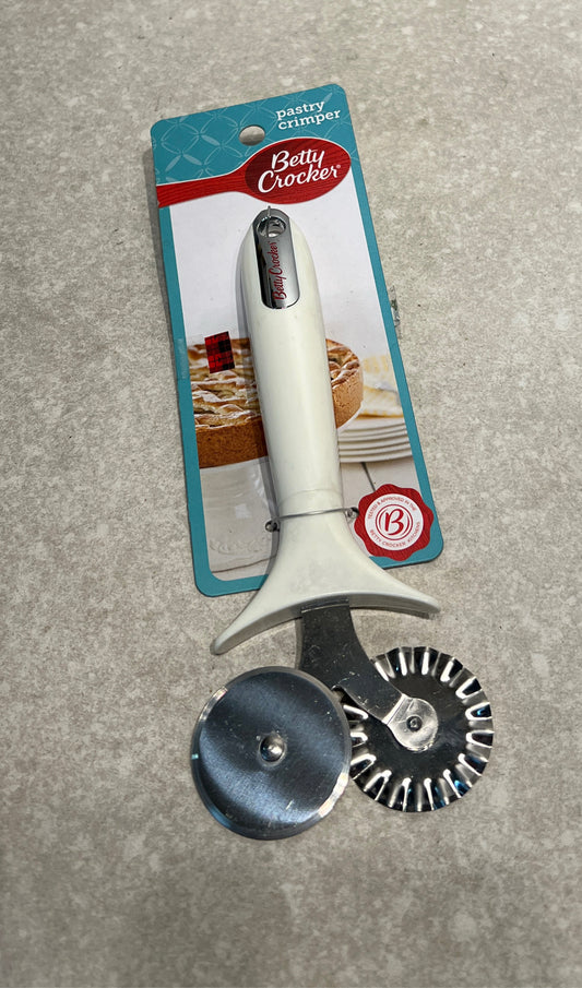 Pastry Crimper