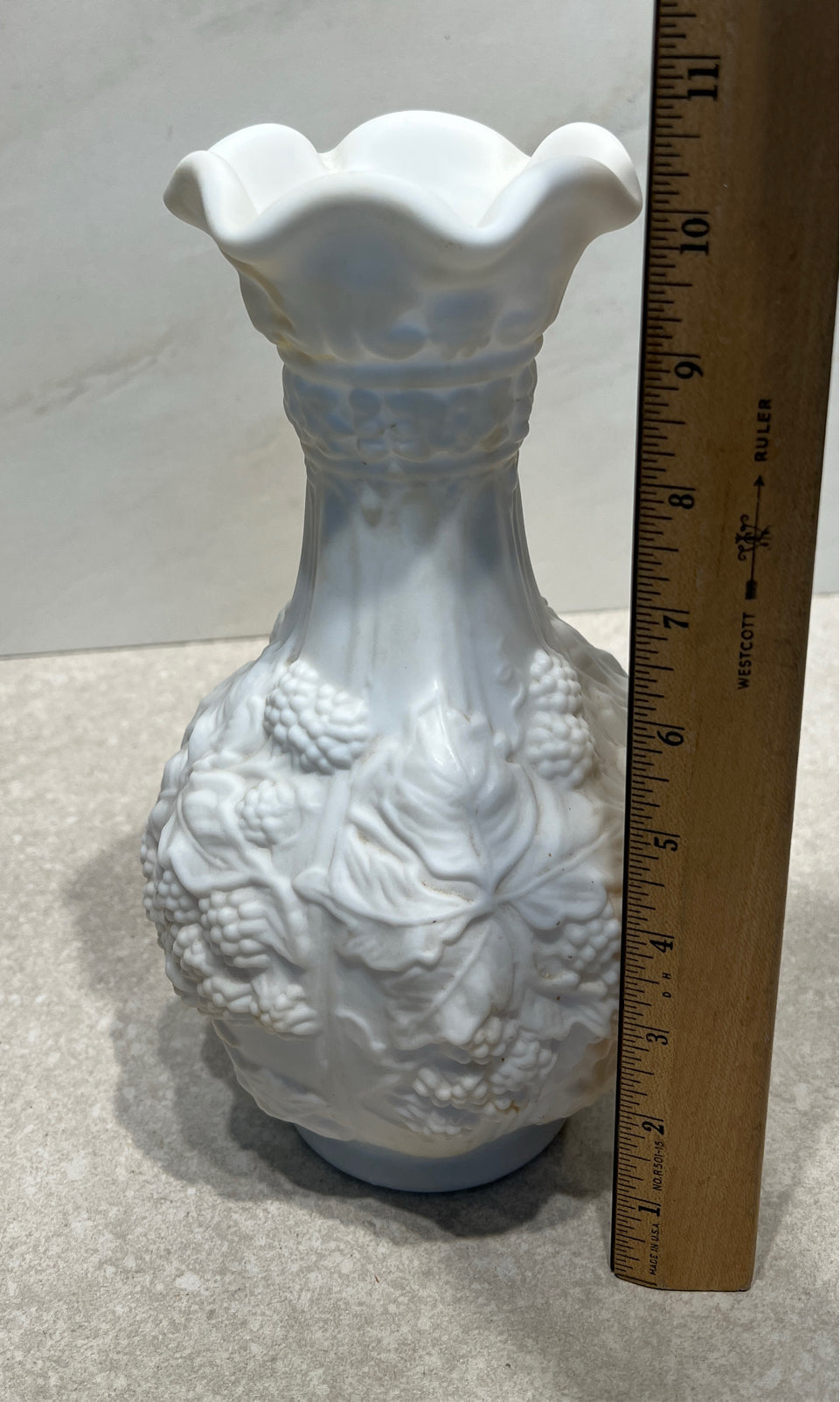 Milkglass Vase