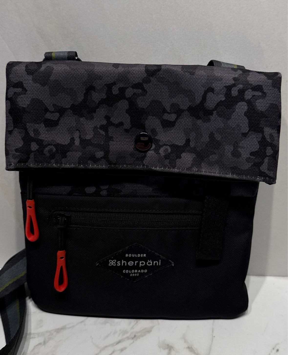 Sherpani Crossbody