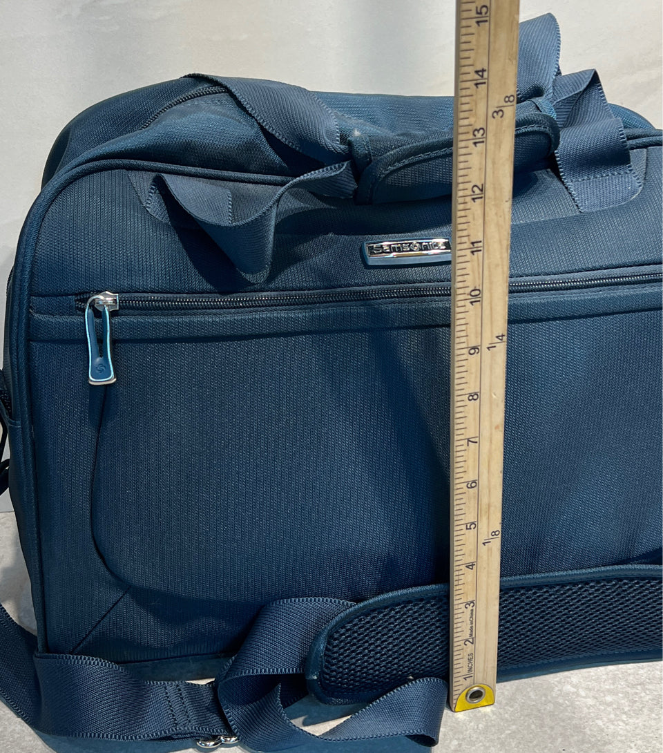 Samantha Brown Travel Bag