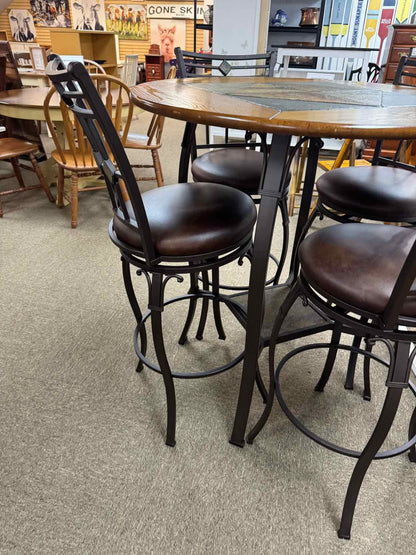 Round Pub Table With 4 Stools 40" Round