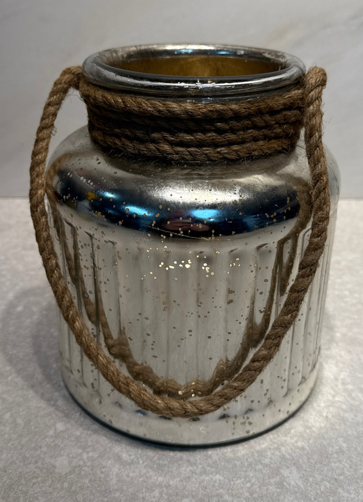 Candleholder