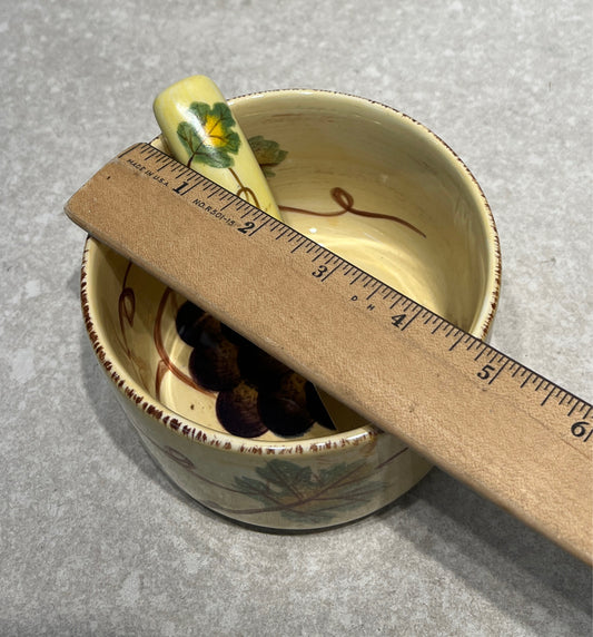 Bowl With Spreader