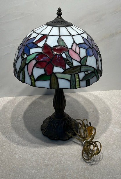 Tiffany Style Stain Glass Lamp