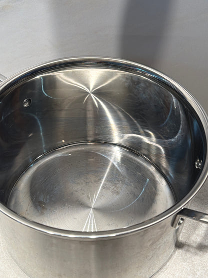 Le Creuset Covered Pasta Pot