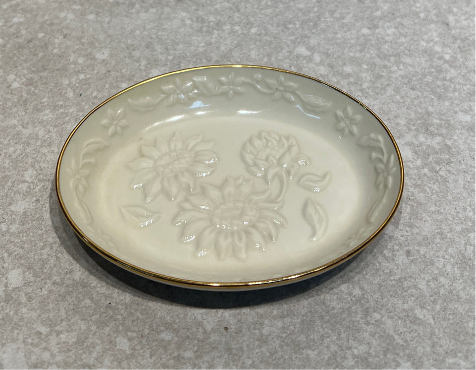 Lenox Dish