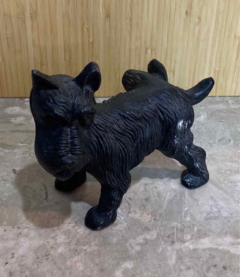 Cast Iron Dog