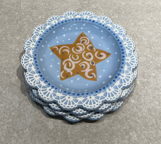 Set of 4 Paula Deen Plates