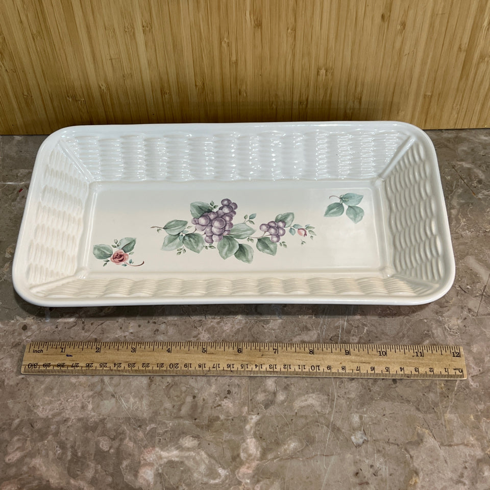 Pfaltzgraff Tray
