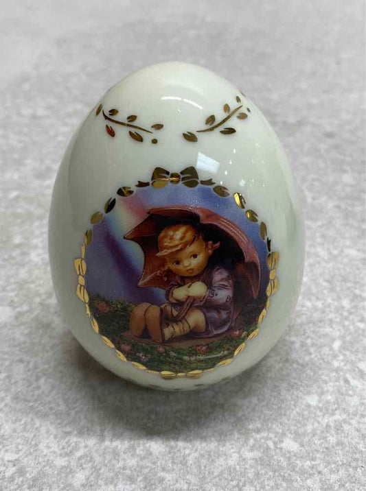 Hummel Egg