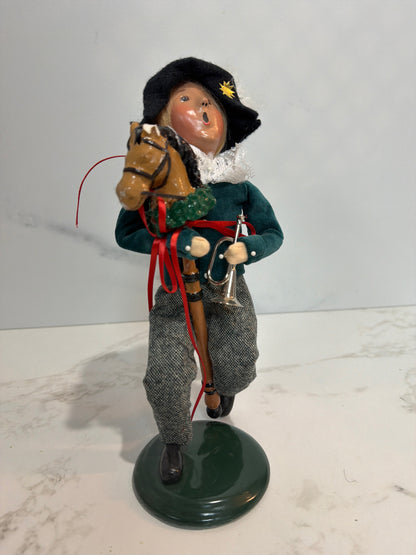 Byers Choice Caroler