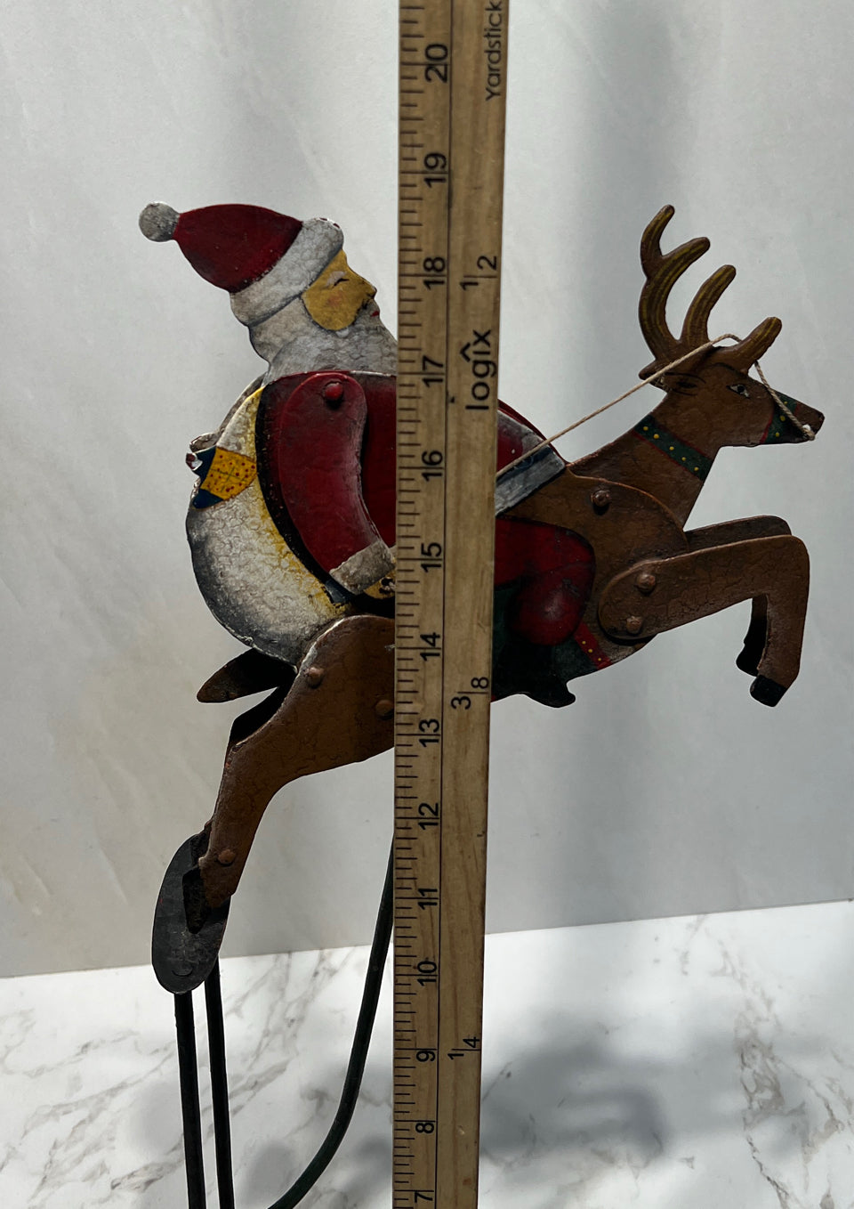Santa Balancing Kinetic Figurine