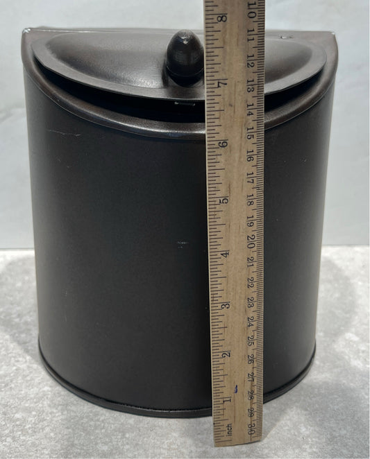Covered Tin Can
