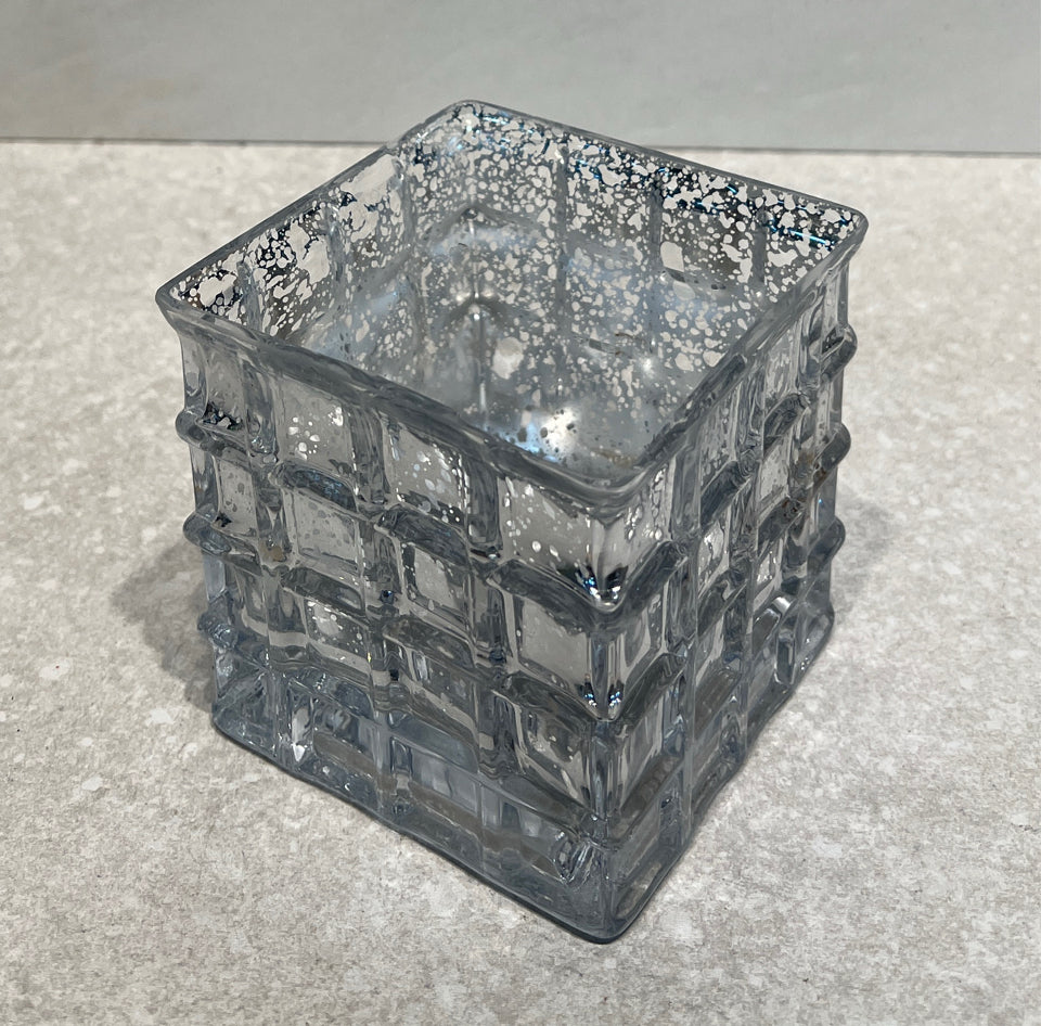 Candleholder