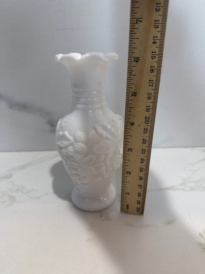 Milkglass Vase